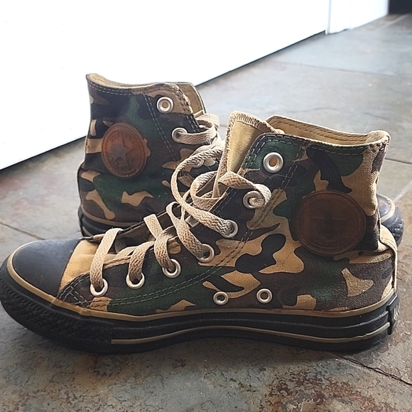 Converse camo high-tops shoes - Picture 4 of 4